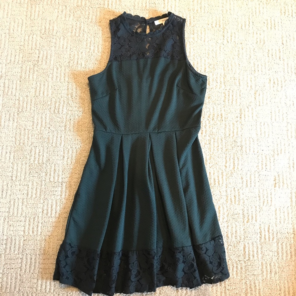 Dark green dress